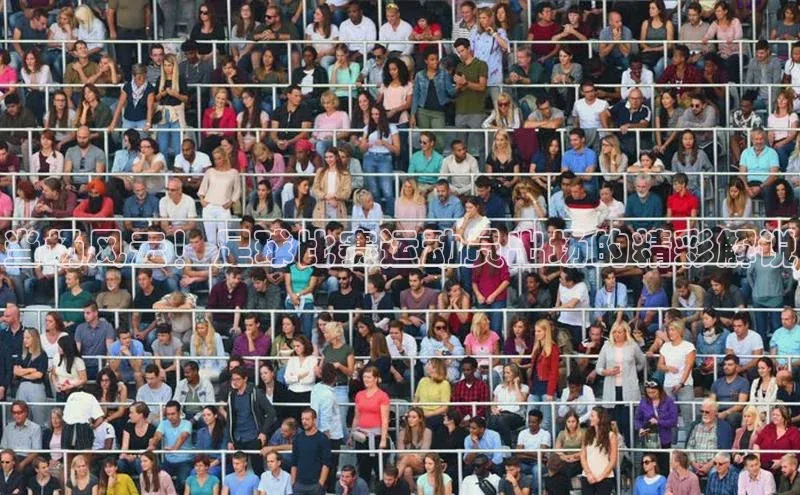 龙8中国官网唯一入口58同城当场风云！足球比赛运动员出场的精彩解说